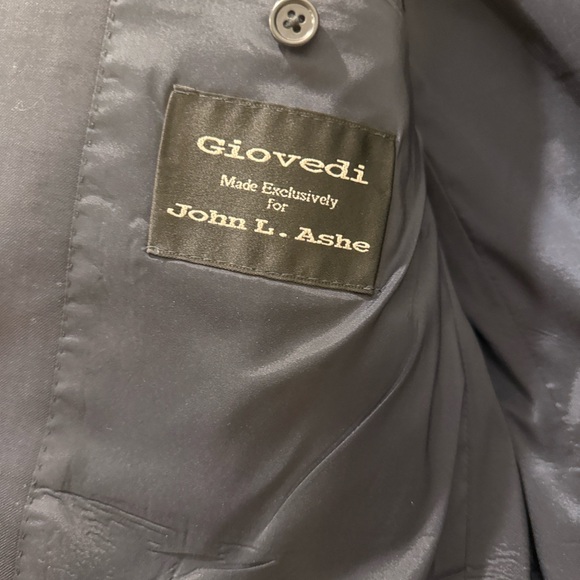 Ralph Lauren Navy Blazer with Gold Buttons - Picture 13 of 16